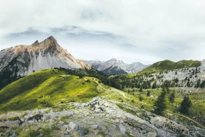 Jak wybrać i zamontować klimatyzację w Grodzisku Mazowieckim? Porównanie modeli, ceny montażu, lokalni instalatorzy i porady oszczędzania energii